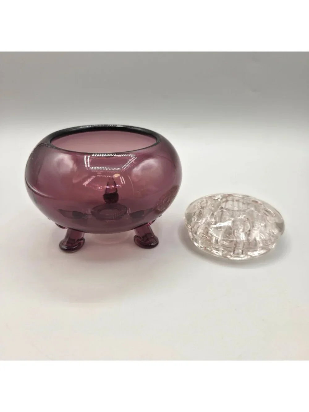 Vintage Viking Glass Amethyst Flowerlite 3-Footed Rose Bowl Clear Flower Frog